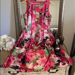Tahari floral MIDI Dress